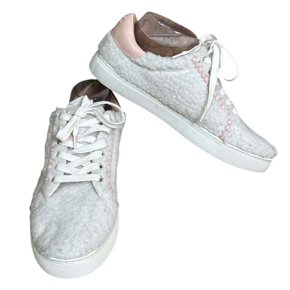 Jack Rogers Whitney Low Top Sneaker White Sherpa Size 10